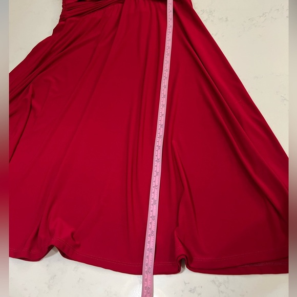 NorthStyle Red Wrap Midi Dress with Pleated V-Neck - Picture 6 of 9